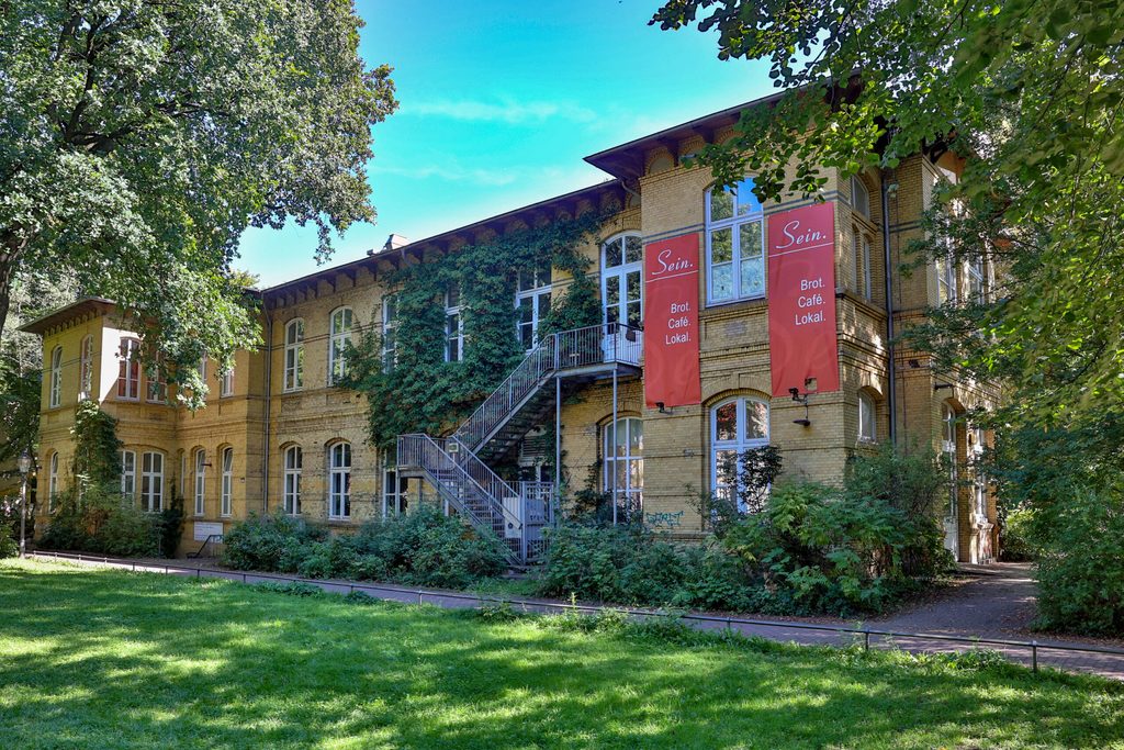 Im Kulturzentrum „Haus Drei“ in Altona haben sich die Mitglieder des Drogen-Kartells kennengelernt.