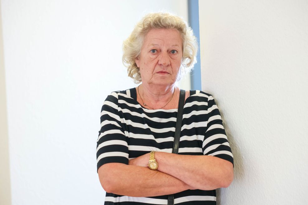 Jutta Asmussen (71) wohnt über dem Einkaufszentrum Steilshoop.