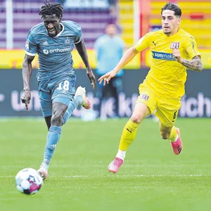 Bakery Jatta und Ludovit Reis im Laufduell