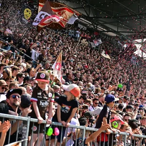 St. Pauli-Fans am Millerntor