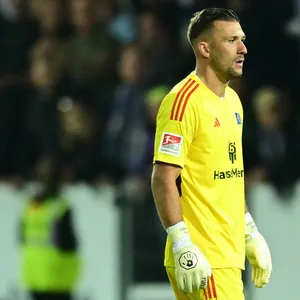 Daniel Heuer Fernandes war bedient nach der 1:2-Pleite in Osnabrück.