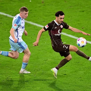 Manolis Saliakas im Spiel gegen Schalke