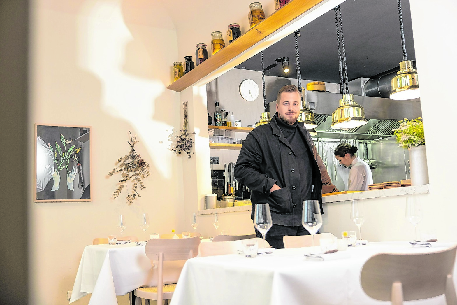 Top-Gastronom Fabio Haebel in seiner „XO Seafoodbar“ auf St. Pauli.