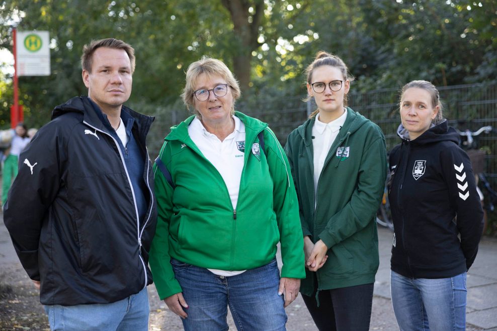 Vier Mitglieder des TuS Finkenwerder