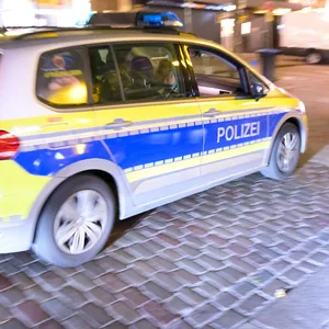 Raubüberfälle auf Hamburger Geschäfte – Polizei bittet um Hinweise
