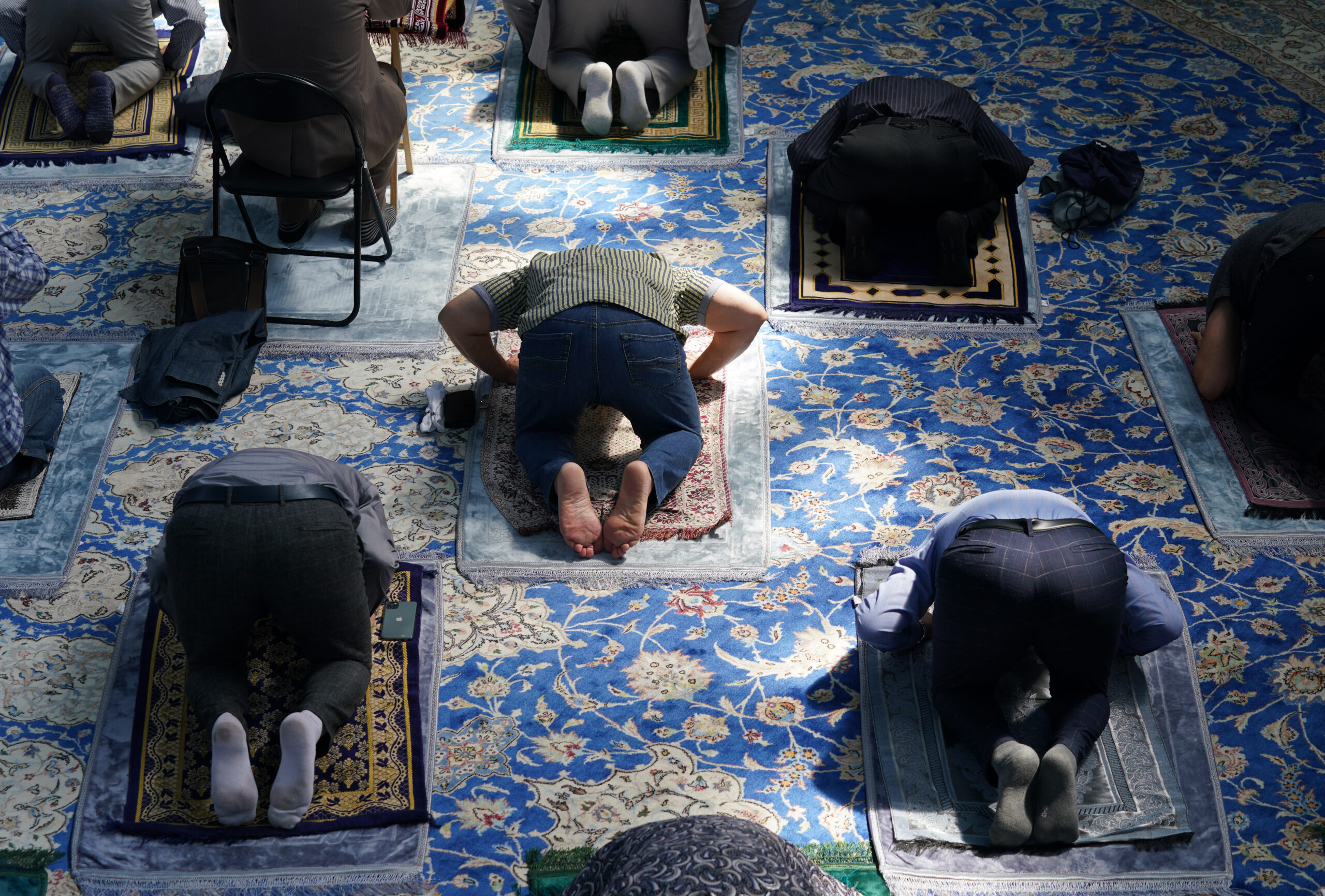 Betende Muslime: Die Hamas hat Muslime weltweit nach dem Freitagsgebet zu Angriffen auf jüdische Einrichtungen aufgerufen.