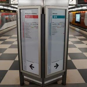 Die Linien U2 und U4 sind im Zuge der Verlängerung der U4 von Einschränkungen betroffen (Symbolbild).