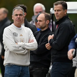 DFB-Geschäftsführer Andreas Rettig und Oliver Bierhoff