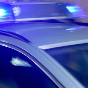 Bewaffneter Überfall auf Wettbüro in Hamburg – Zeugenaufruf