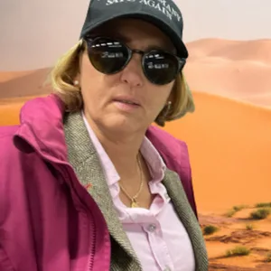 Die Deutsche Bahn schickt Beatrix von Storch (AfD) in die Wüste – ohne Rückfahrkarte.