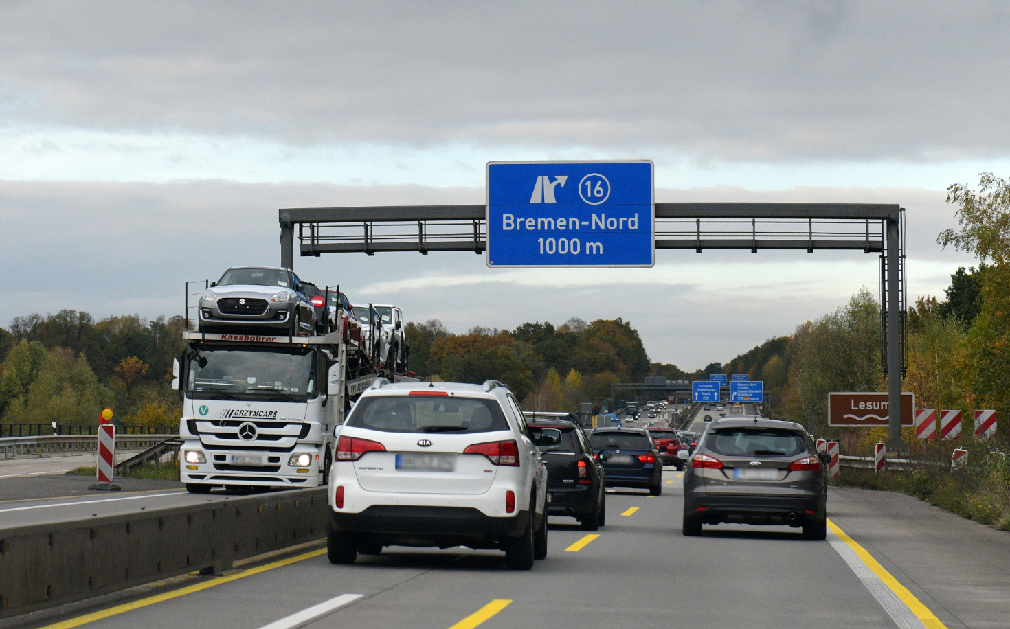 Die Abfahrt Bremen-Nord: Hier lief der Tatverdächtige auf die Autobahn. (Archivbild)