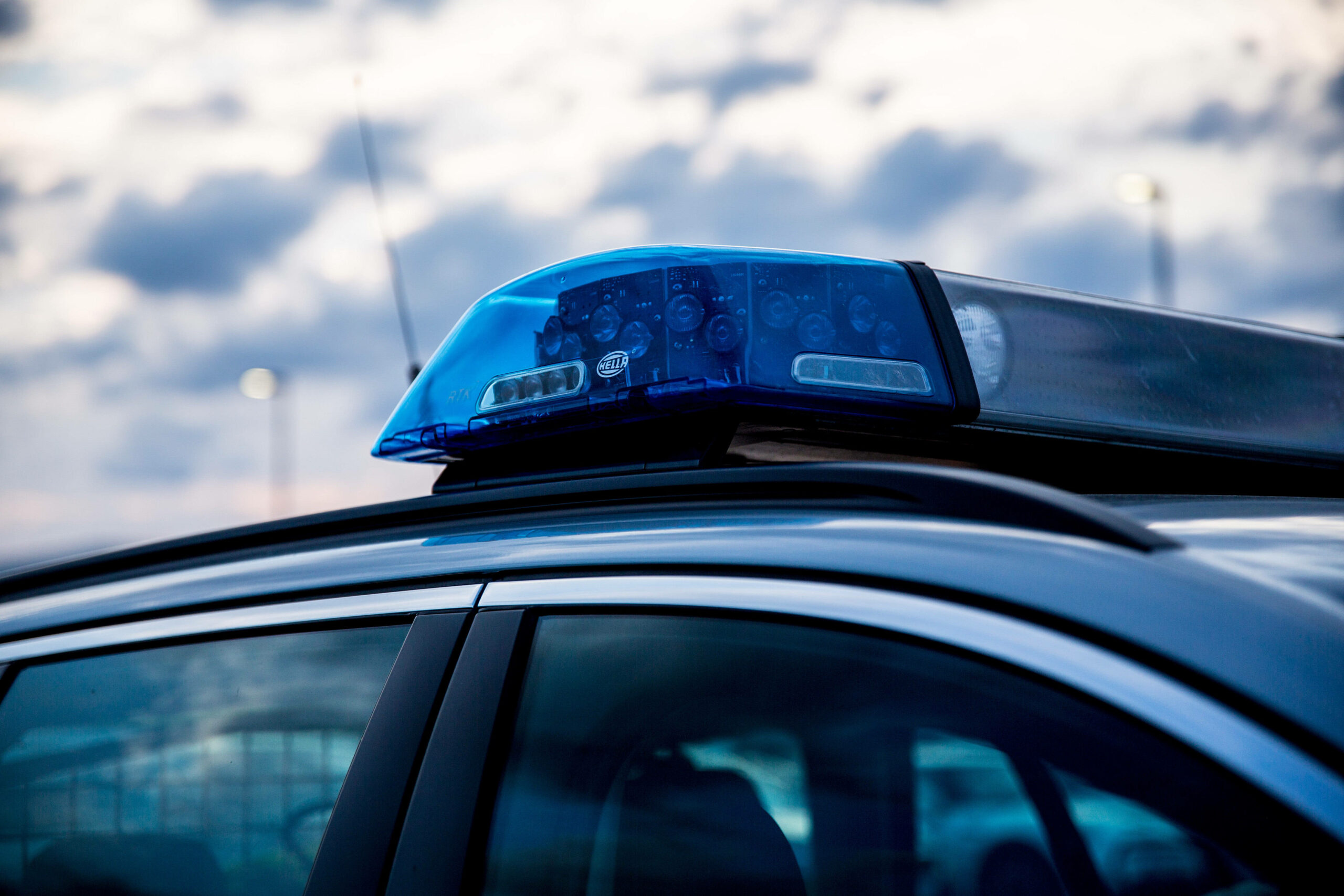 Das Blaulicht eines Polizei-Wagend (Symbolbild).
