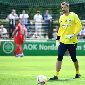 Rune Jarstein auf dem Fußballfeld