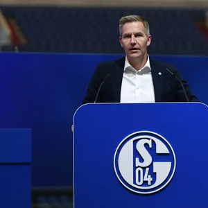 Axel Hefer, Aufsichtsratsvorsitzender des FC Schalke 04