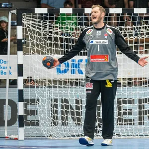 Johannes Bitter, Torwart des HSV Hamburg, gestikuliert
