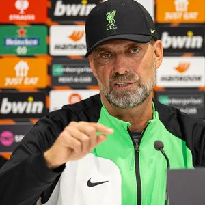 Jürgen Klopp auf der Pressekonferenz.