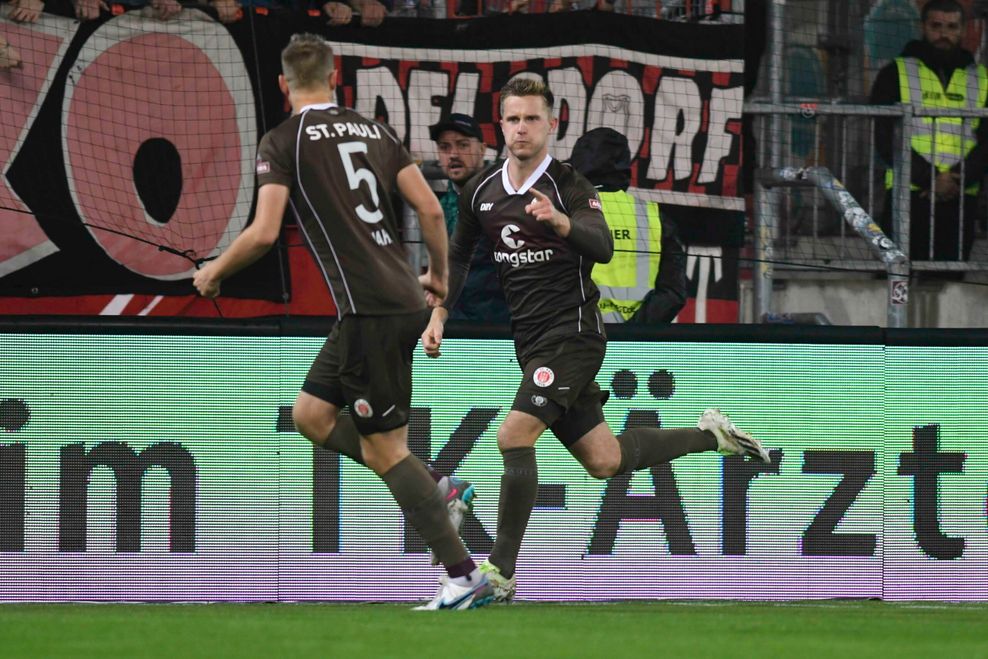 Johannes Eggestein traf doppelt für den FC St. Pauli.