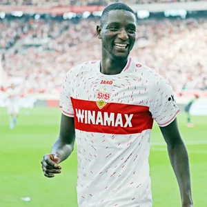 Serhou Guirassy jubelt im Spiel gegen VfL Wolfsburg.