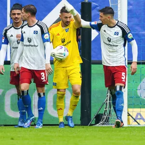 HSV-Keeper Daniel Heuer Fernandes