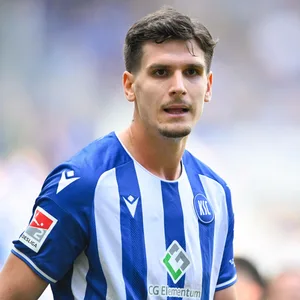 Igor Matanovic im Trikot des Karlsruher SC