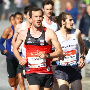 Läufer des Haspa-Marathons mussten dem Angeklagten ausweichen (Archivbild).