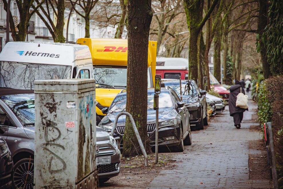 Die Wrangelstraße in Eimsbüttel ist von parkenden Autos geprägt.