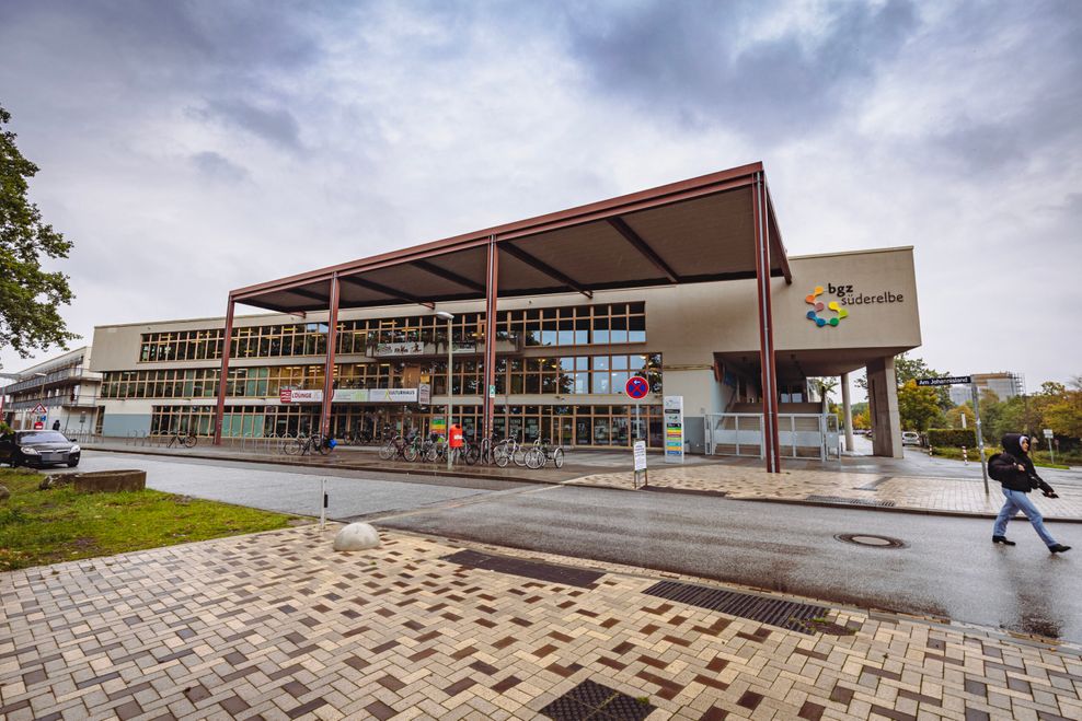 Das Kulturzentrum Süderelbe befindet sich im nagelneuen Gebäude des Bildungszentrums (bgz) Süderelbe. Hier arbeitet auch Stefan Kaiser.