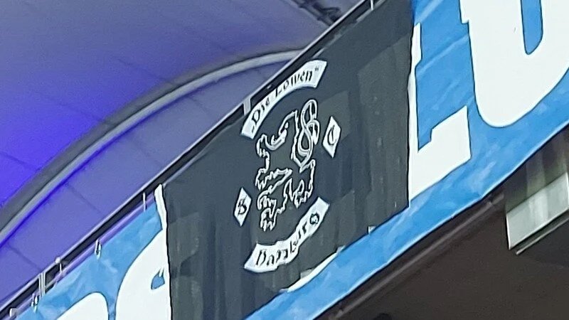 Das Logo des „Löwen“-Fanclubs im Volksparkstadion