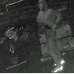 Nach Schüssen auf Shisha Bar – Täter ermittelt