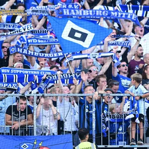 HSV-Fans bei einem Heimspiel