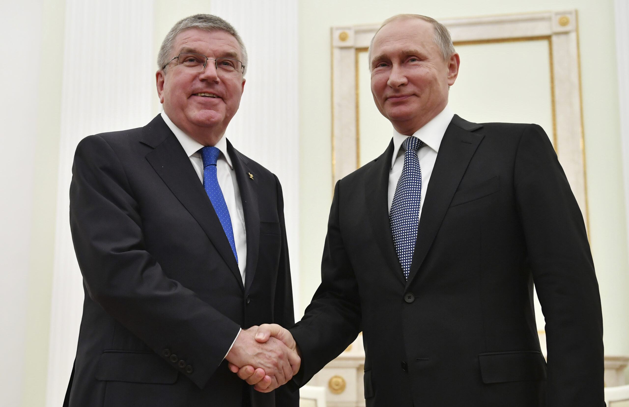 Thomas Bach und Wladimir Putin trafen sich 2018 während der WM in Russland.