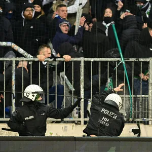 Ausschreitungen am Millerntor