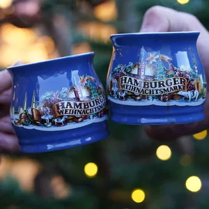 Glühwein auf dem Weihnachtsmarkt: Das gehört für viele zum Feierabend in der Adventszeit einfach dazu.