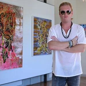 Früher „Wunderkind“, heute Kunst-Star: Leon Löwentraut (25) aus Düsseldorf.