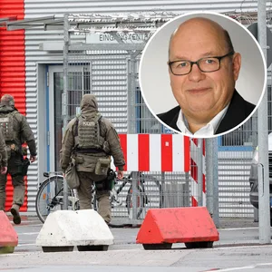 Rafael Behr ist Professor für Polizeiwissenschaften. Er erklärt, wie die Polizei generell bei Geiselnahmen vorgeht.