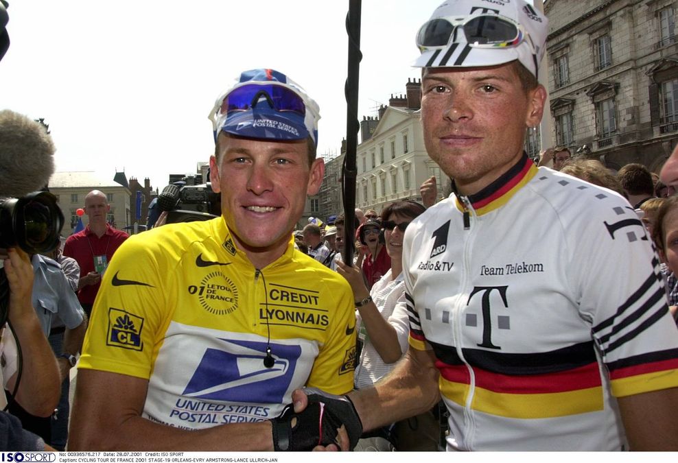 Lance Armstrong und Jan Ullrich bei der Tour de France 2001