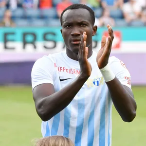 Raphael Dwamena im Trikot des FC Zürich
