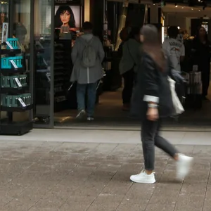 Am Montag wird im Einzelhandel gestreikt. Auch Douglas soll betroffen sein. (Archivbild)