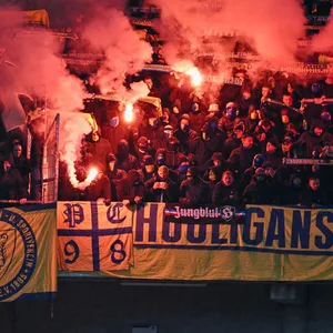 Braunschweiger Fans beim Derby in Hannover