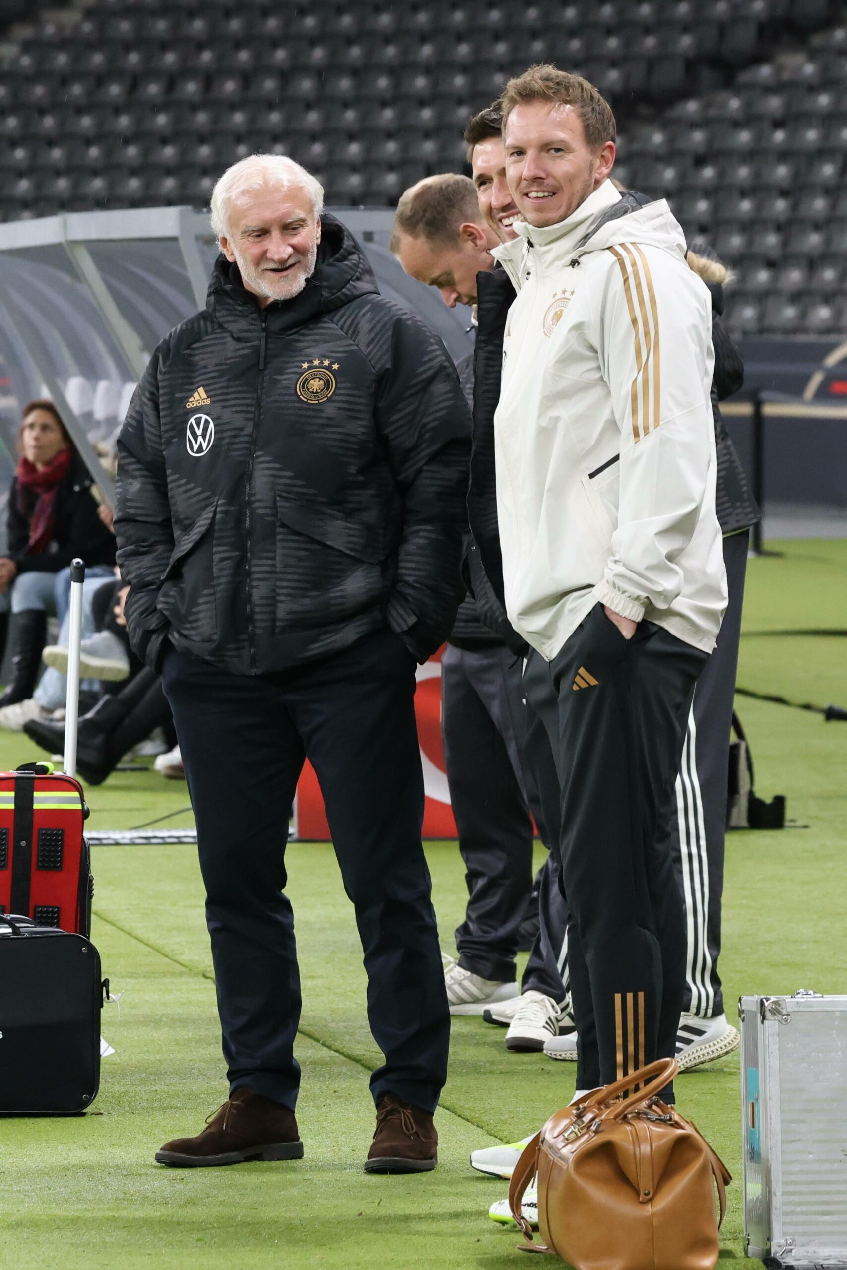 Rudi Völler und Julian Nagelsmann beim Training der Nationalmannschaft