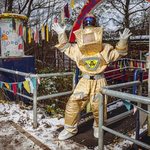 Das „HoheLuftschiff Kindertheater“ finden auch Außerirdische bärenstark.