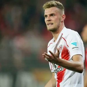 Marvin Ducksch im St. Pauli-Trikot