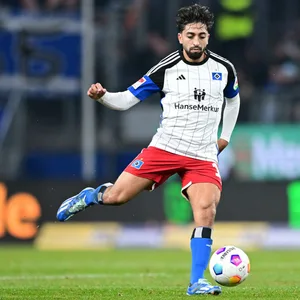 HSV-Mittelfeldspieler Immanuel Pherai hat Probleme mit der Leiste.