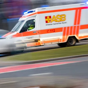 Großübung zu EM in Hamburg – Einsatzkonvois mit Blaulicht unterwegs