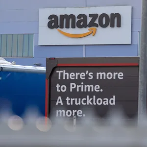 Amazon in Winsen von außen