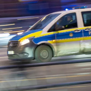ein Polizeiauto (Symbolbild)