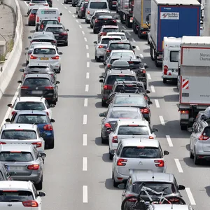 Stau auf der A7 in Richtung Süden (Archivbild)