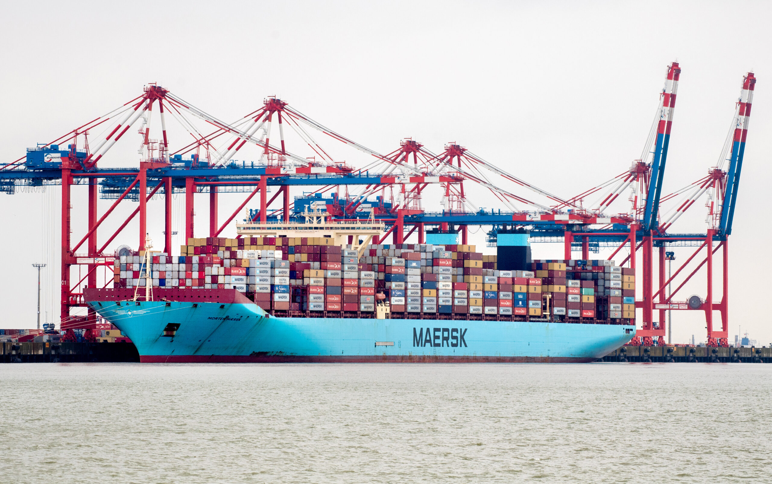 Ein Containerschiff der dänischen Reederei Maersk