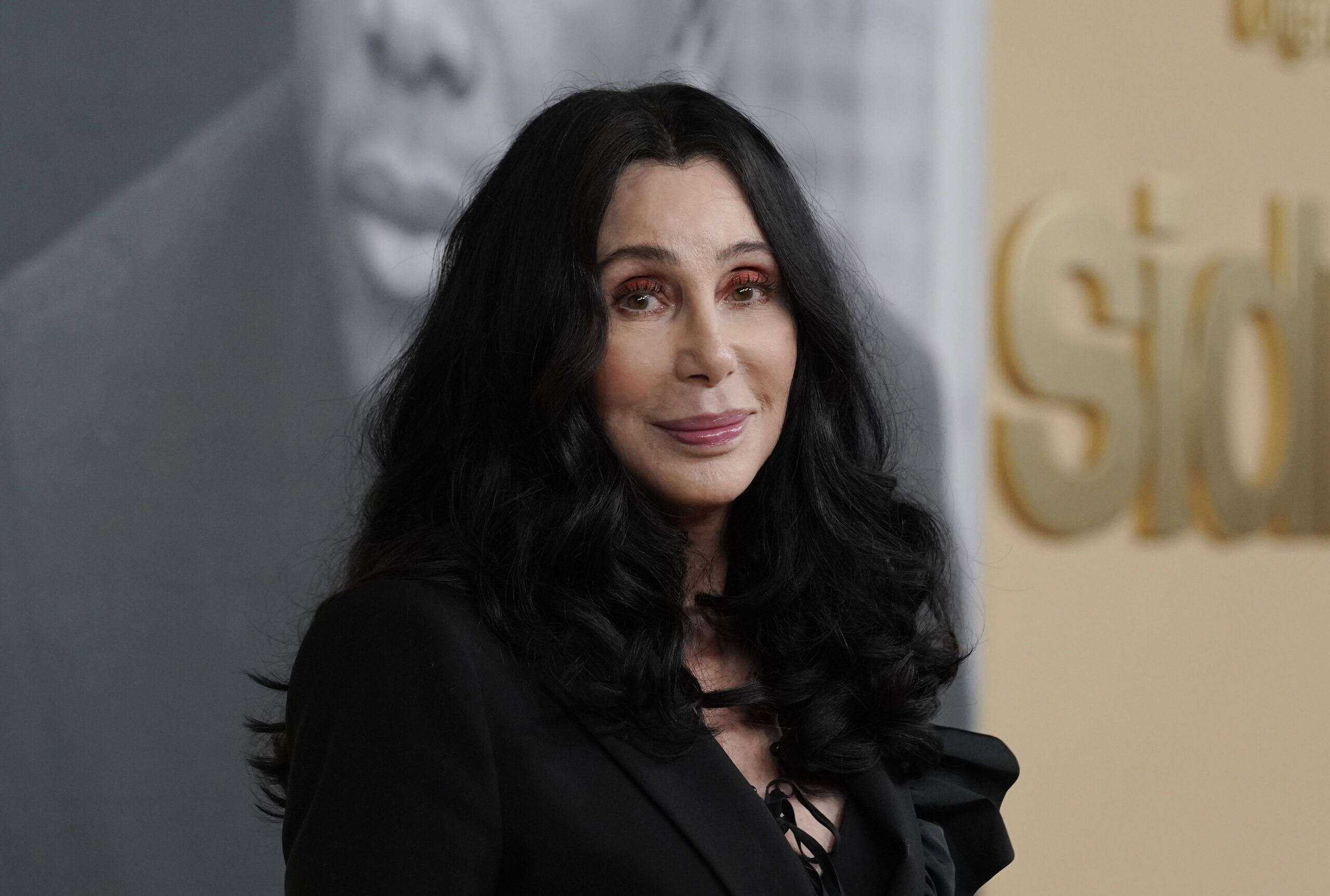 Sängerin Cher (77)
