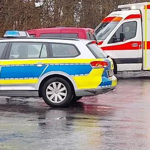 Schock in Cuxhaven: Eine Schülerin hat ihre Mitschülerin mit einem Messer schwer verletzt.